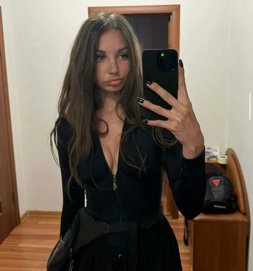 Rus fenomenin yaptığı hata onu ölüme götürmüş: Yardım kampanyası başlatıldı 7 Rus fenomenin yaptığı hata onu ölüme götürmüş: Yardım kampanyası başlatıldı 7