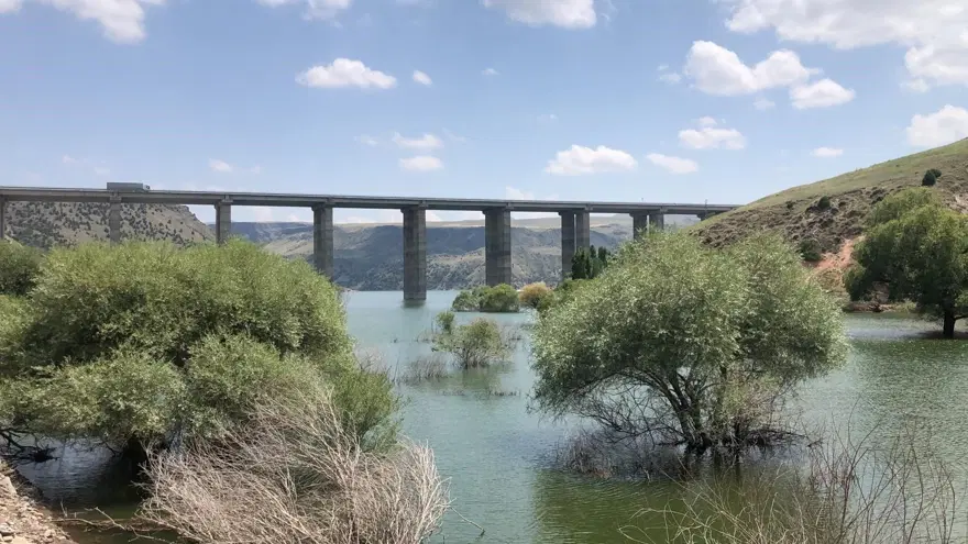 Suyun altından köy çıktı 