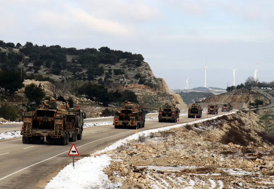 İdlib sınırına askeri sevkiyat 7