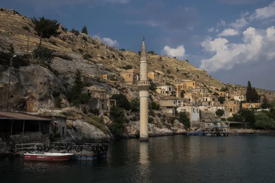 'Sakin şehir' Halfeti, yerli ve yabancı turistleri ağırlıyor 13