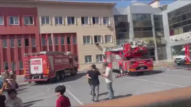 İstanbul Başakşehir'de okul kantininde yangın