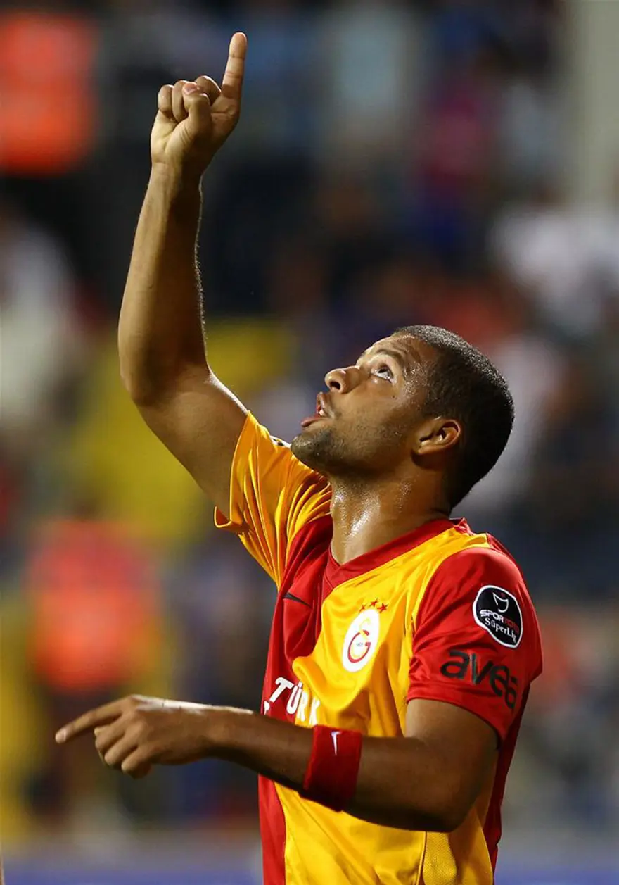 Galatasaray 1 puanı kurtardı 16