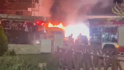 Cipte çıkan yangın beş araca daha sıçradı