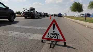 Konya'da otomobil şarampole devrildi: 4 kişi yaralandı