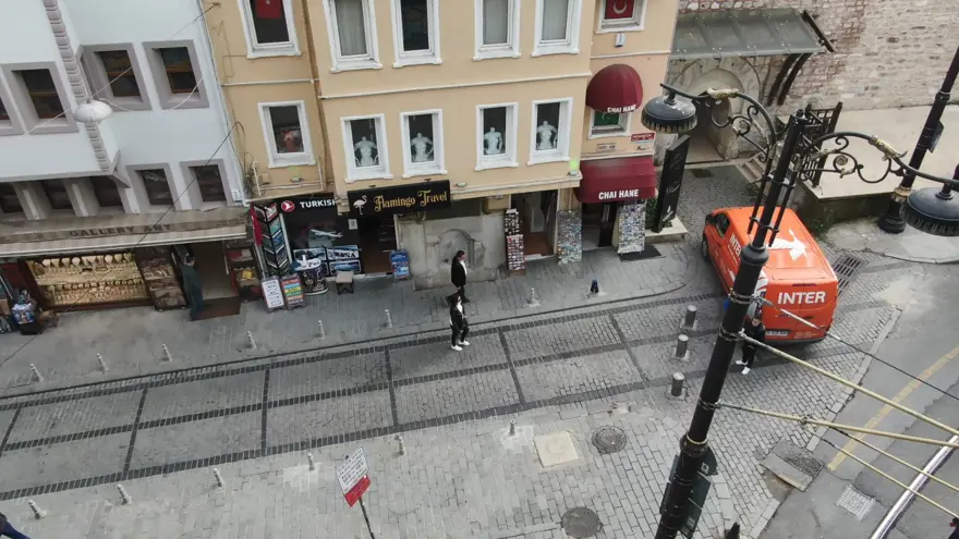 İstanbul'da 250 yıllık tarihi çeşmenin üzerine bina diktiler 2
