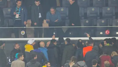 Mahmut Uslu ile taraftar arasında tartışma