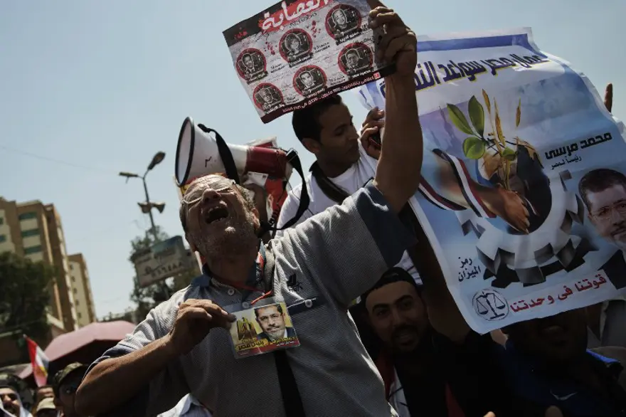 Mursi'ye 'istifa et' isyanı 7