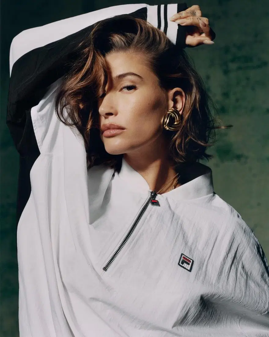 "Tenis stili" yükselişe geçti: Hailey Bieber başrolde "Tenis stili" yükselişe geçti: Hailey Bieber başrolde