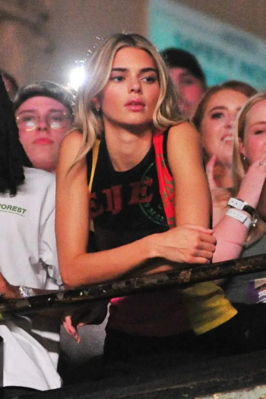 Kendall Jenner imajını değiştirdi: Sarışın oldu 5