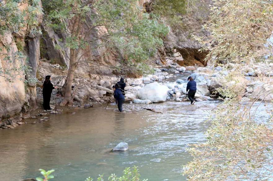 "KEMİKLERİNE BİLE RAZIYIZ" 5