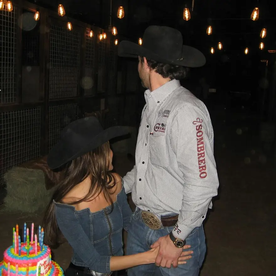 Sır gibi saklıyordu! Bella Hadid yeni sevgilisini ilk kez paylaştı 1