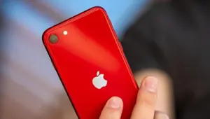 Ucuz iPhone SE 2022'nin tanıtım tarihi belli oldu: Peek Performance'ta tanıtılacak ürünler