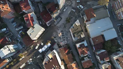 Gebze'de çöken binada 4 kişi öldü: Bilir ailesinden geriye bu not ve fotoğraf kaldı