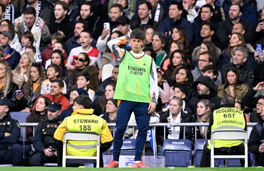 Arda Güler'in süre almadığı maçta Real Madrid'den şampiyonluk yolunda 3 puan 5 Arda Güler'in süre almadığı maçta Real Madrid'den şampiyonluk yolunda 3 puan 5