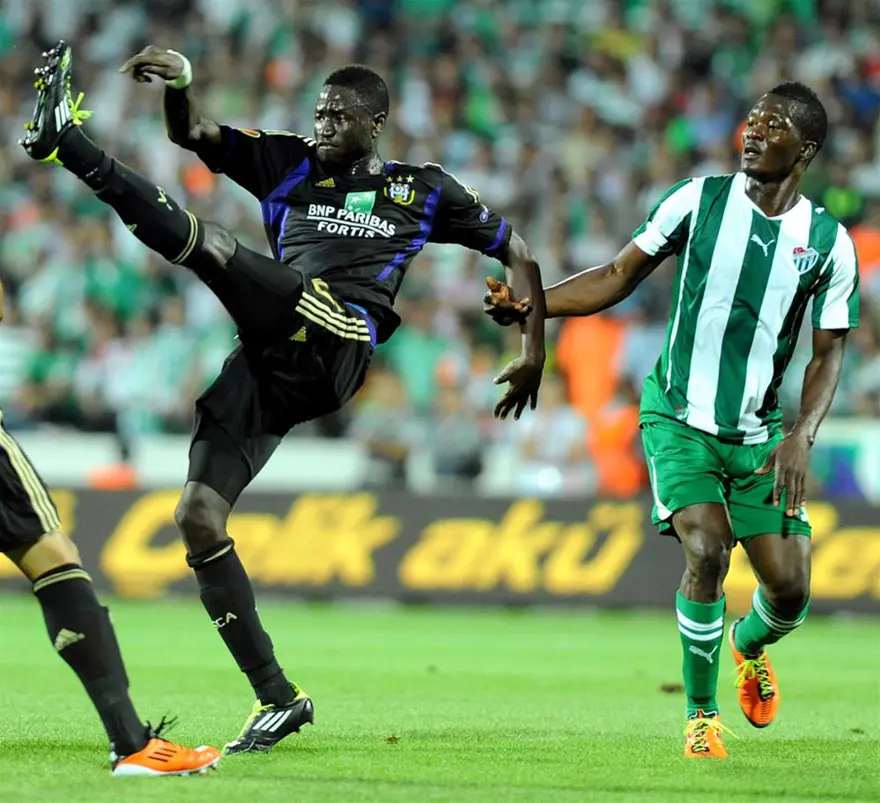 Bursaspor direnemedi 9