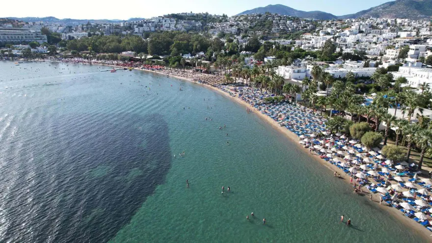 Bodrum’da sarı yazhareketliliği başladı: Otel fiyatları 850 liradan başlıyor 6 Bodrum’da sarı yazhareketliliği başladı: Otel fiyatları 850 liradan başlıyor 6