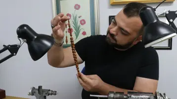 Çocuk yaşlarda başladığı meslekte  "Somut Olmayan Kültürel Miras Taşıyıcısı" ünvanı aldı