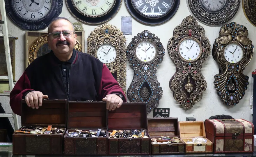 "MİLLET EVE ARSAYA PARA YATIRDI, BİZ DE SAATLERE YATIRIM YAPTIK" 3