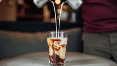 Cold brew nedir? Soğuk demlenmiş kahve nasıl yapılır?