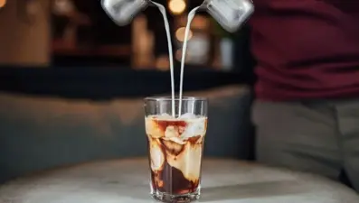 Cold brew nedir? Soğuk demlenmiş kahve nasıl yapılır?