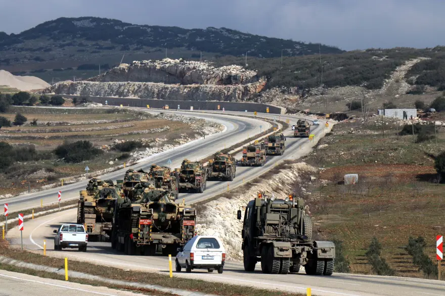 İdlib sınırına askeri sevkiyat 9