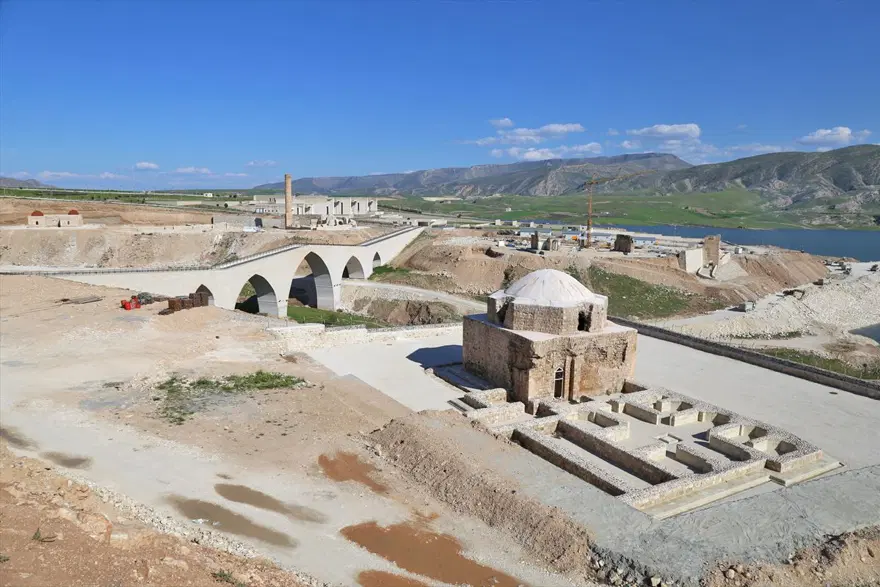Tarihi Hasankeyf'e 3 limandan ulaşılacak 11