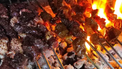 Sahur vaktinde kapış kapış tüketiliyor: Turistlerin de favori yemeği, fiyatı 150 liradan başlıyor