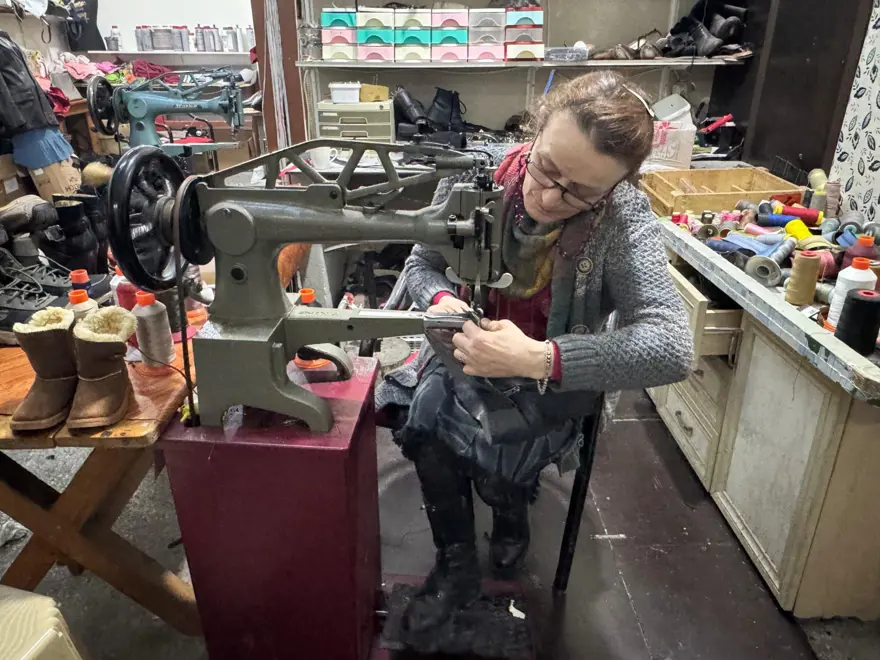 Erkek işi sanılan meslekte 6. yılını doldurdu: Kadın usta görünce şaşırıyorlar 2