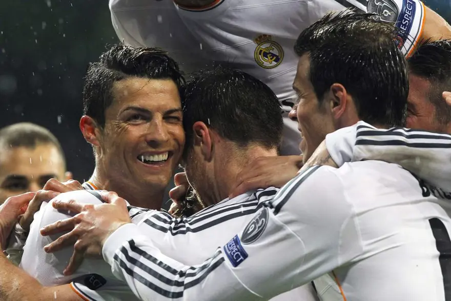 Real yarı finale göz kırptı 27 Real yarı finale göz kırptı 27