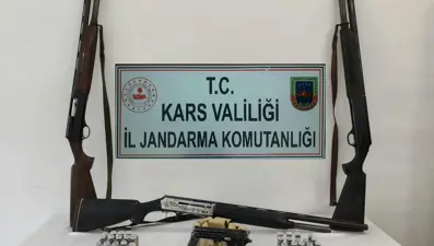 Kars'ta ruhsatsız silah bulunduran 4 kişi gözaltına alındı