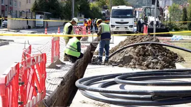 Kastamonu'da faciadan dönüldü: Elektrik altyapı çalışması sırasında doğal gaz borusu delindi