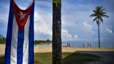 Trump'ın Küba yasakları gevşetildi