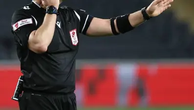 "Hakem dalgası tsunamiye dönüşür mü?" (30 Ekim 2025 spor manşetleri)