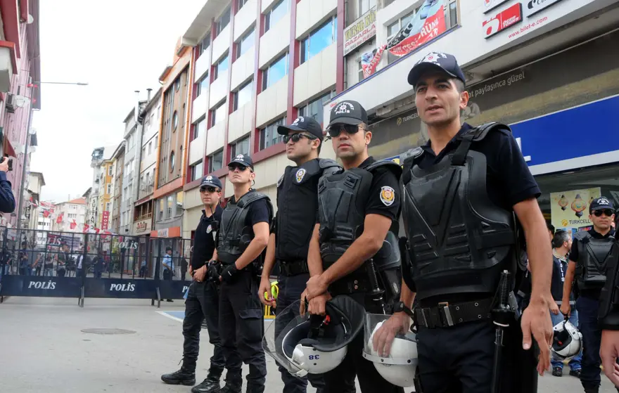Sivas katliamında ölen 35 kişi için anma 4