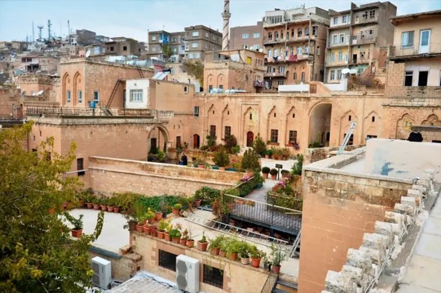 diyarbakır, mardin, hilar mağaraları, evliyalar diyarı, asur krallığı, dara antik kenti, ipek yolu 15 diyarbakır, mardin, hilar mağaraları, evliyalar diyarı, asur krallığı, dara antik kenti, ipek yolu 15