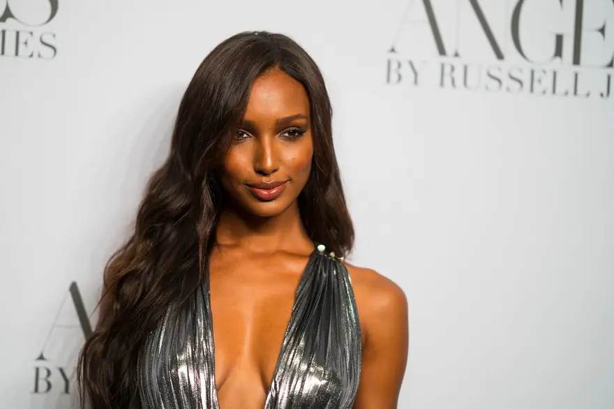 Victoria’s Secret meleği Jasmine Tookes: Bu iş sadece gördüğünüz şovla bitmiyor 5 Victoria’s Secret meleği Jasmine Tookes: Bu iş sadece gördüğünüz şovla bitmiyor 5