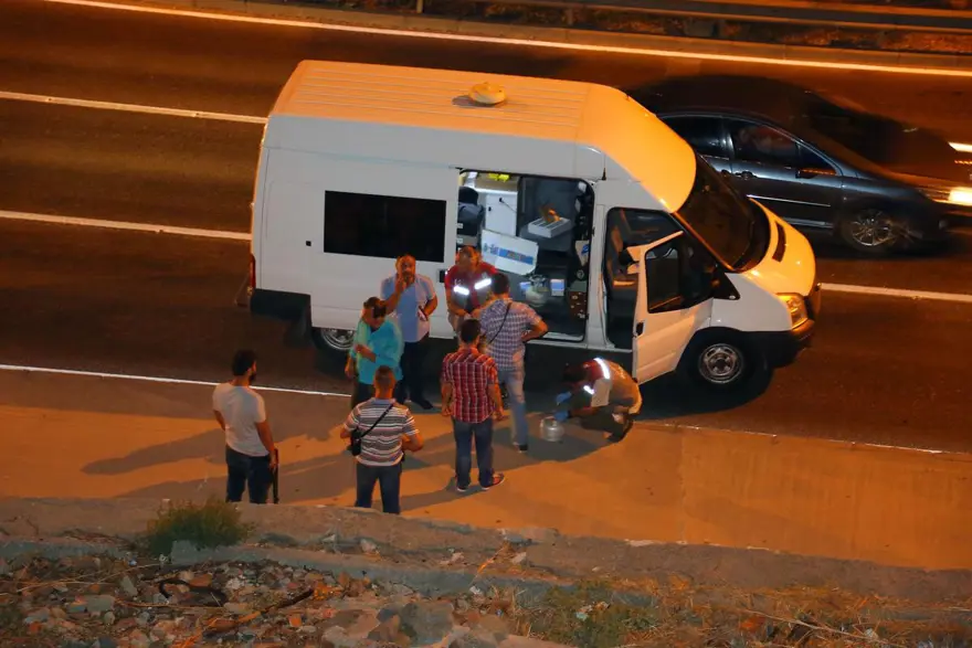 İzmir'de patlatılmak üzere bırakılan tüpler imha edildi 