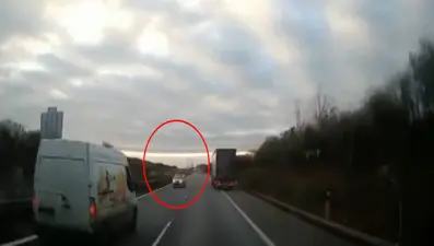 72 yaşındaki sürücü ters yöne girince