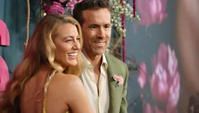 Ryan Reynolds ile Blake Lively 34 yıllık rekoru kırdı