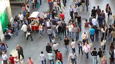 İşsizlik oranı Nisan'da düştü