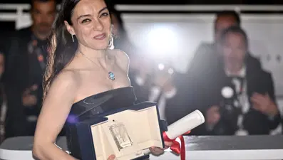 Merve Dizdar kaç yaşında, kimdir, hangi dizilerde oynadı? (Merve Dizdar evli mi?)