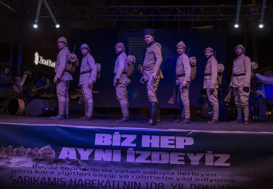 Sarıkamış şehitleri meşaleli yürüyüşle anıldı 11 Sarıkamış şehitleri meşaleli yürüyüşle anıldı 11