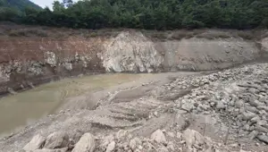 İzmir'de altı barajdan üçü kurudu