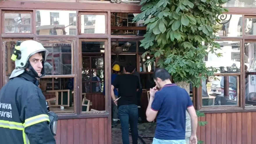 Kütahya'da kafede patlama: Bir yaralı 3