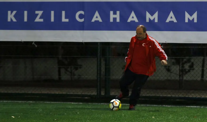 Bakanlar Kızılcahamam'da yeşil sahaya çıktı 1
