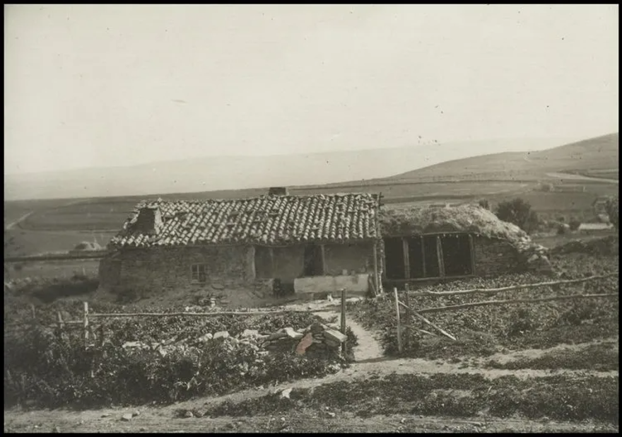 Bilim kurgu değil Türk boylarının 111 yıllık fotoğrafları. Gizemli heykeller, gelişmiş aletler, tanıdık kıyafetler (106 fotoğrafla gizemli Türk tarihi) 38