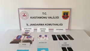 Uyuşturucuyla yakalanan şüpheliler gözaltına alındı