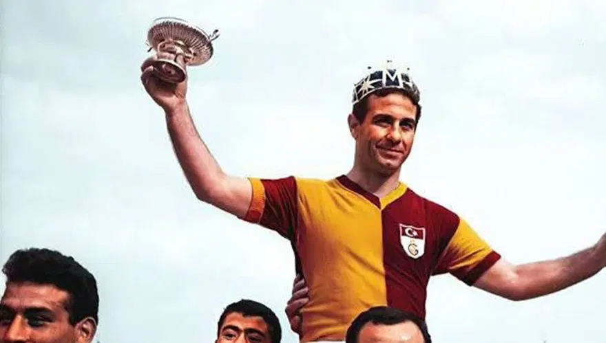 Süper Lig'de haftanın mücadelesi: Galatasaray - Fenerbahçe (Rakamlarla Galatasaray Fenerbahçe derbisi) 6 Süper Lig'de haftanın mücadelesi: Galatasaray - Fenerbahçe (Rakamlarla Galatasaray Fenerbahçe derbisi) 6