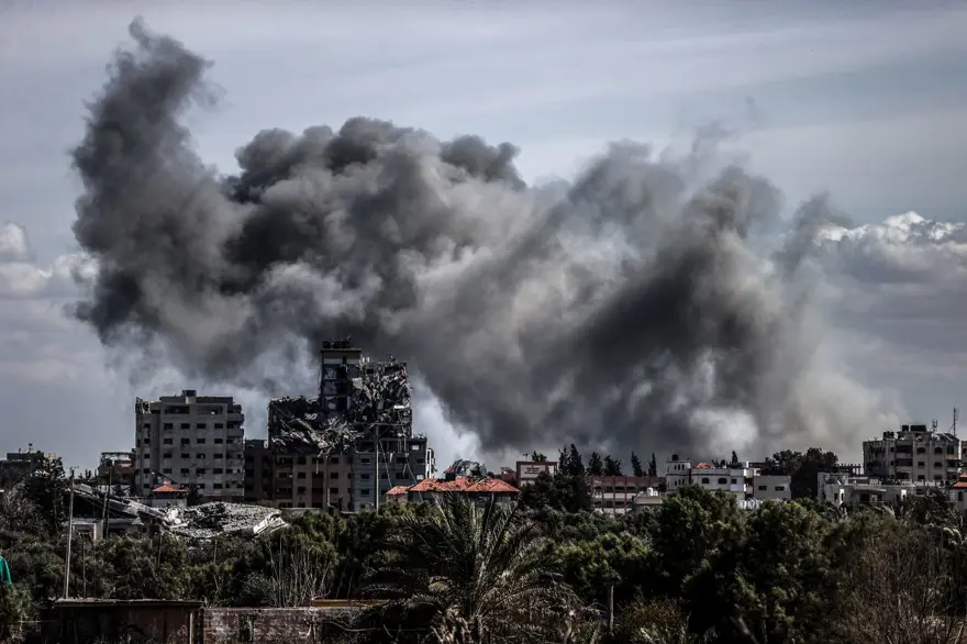 FELAKETİN EŞİĞİNDE 4