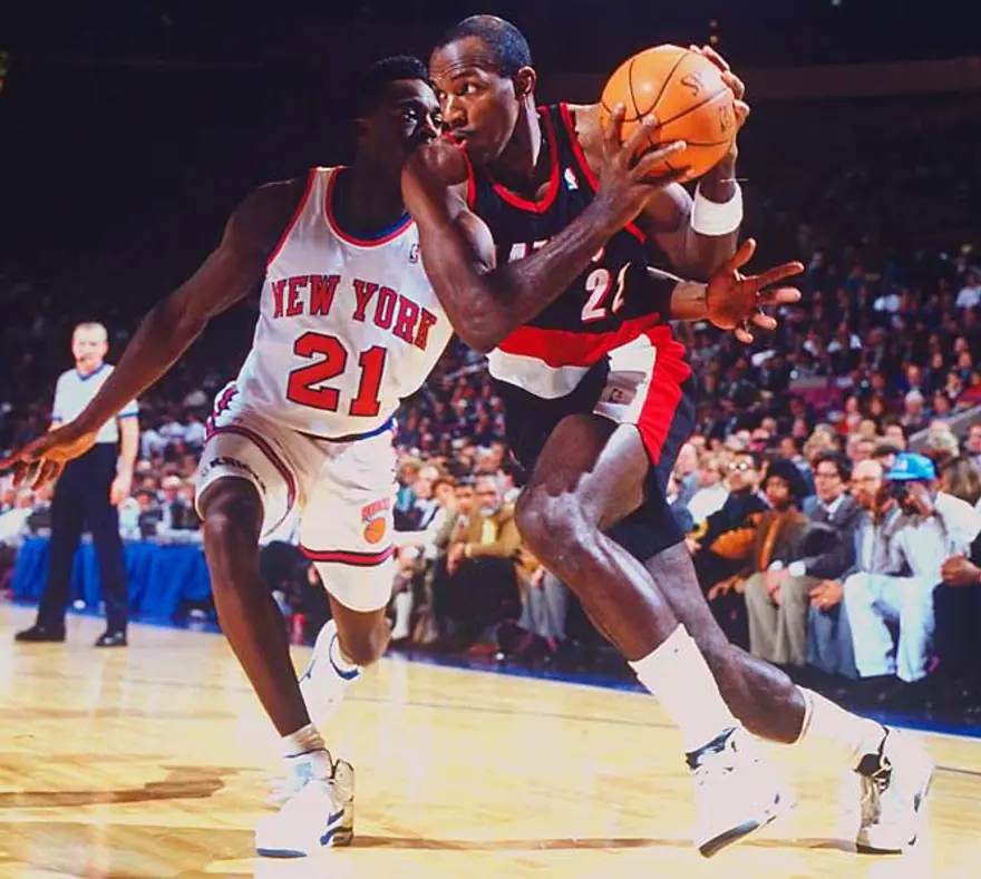 Clyde Drexler 13